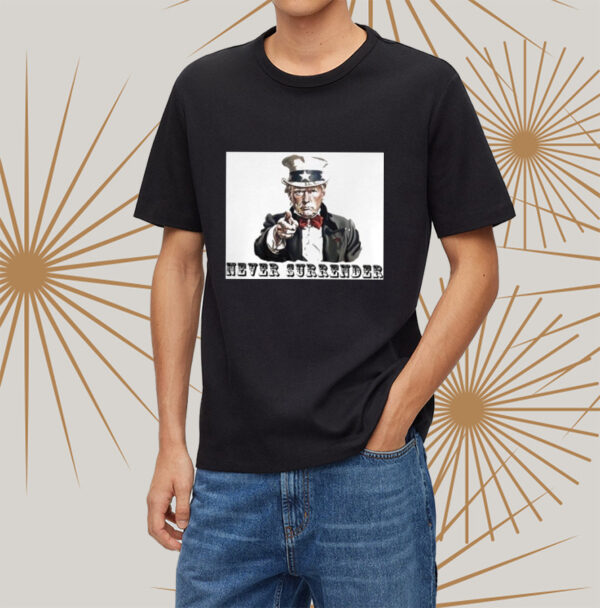 Never Surrender: Patriotic Donald Trump American Art Design T-Shirt