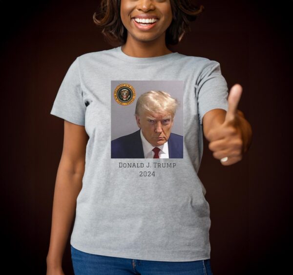 Donald Trump Presidential Seal Mugshot T-Shirt: Show Your Support for the 45th President - Image 2