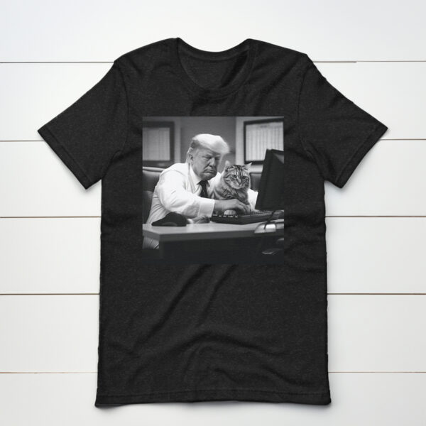 Show Your Support: Donald Trump 2024 and Cat in Office T-Shirt