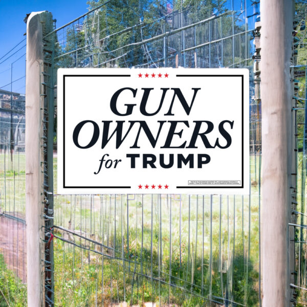 Show Your Support: Gun Owners for Trump Yard Sign