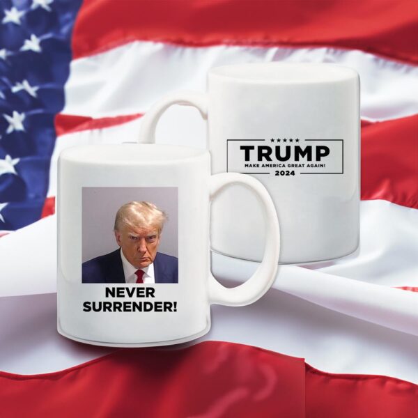 Trump Never Surrender: The Ultimate Coffee Mug for Patriots - Image 4