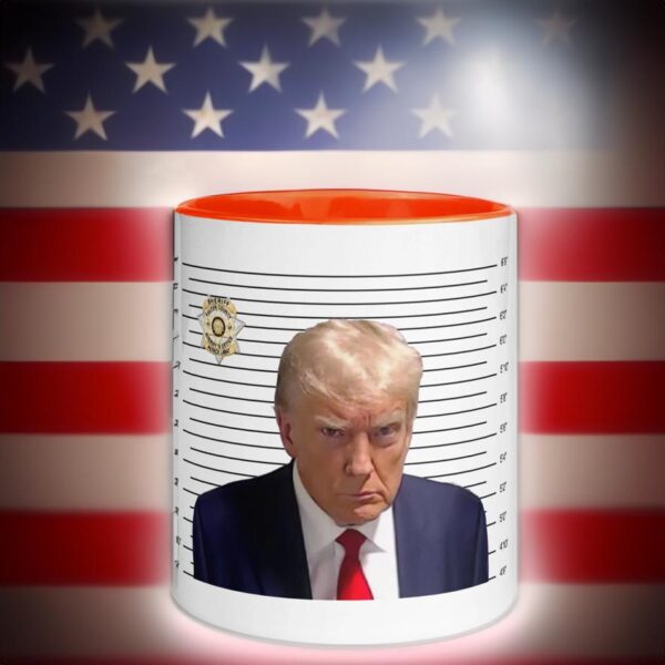 Infamous Donald Trump Mugshot Mug: Own a Piece of History - Image 2