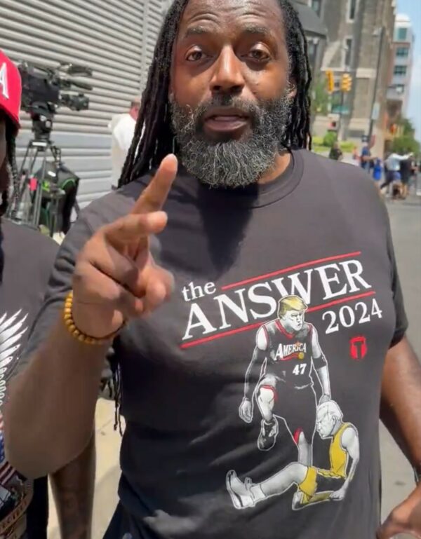 Trump America 47 The ANSWER 2024 T-Shirt