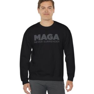 Trump MAGA Never Surrender Black Crewneck Sweatshirt T-Shirt