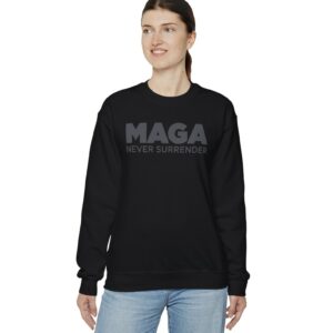 Trump MAGA Never Surrender Black Crewneck Sweatshirt T-Shirts