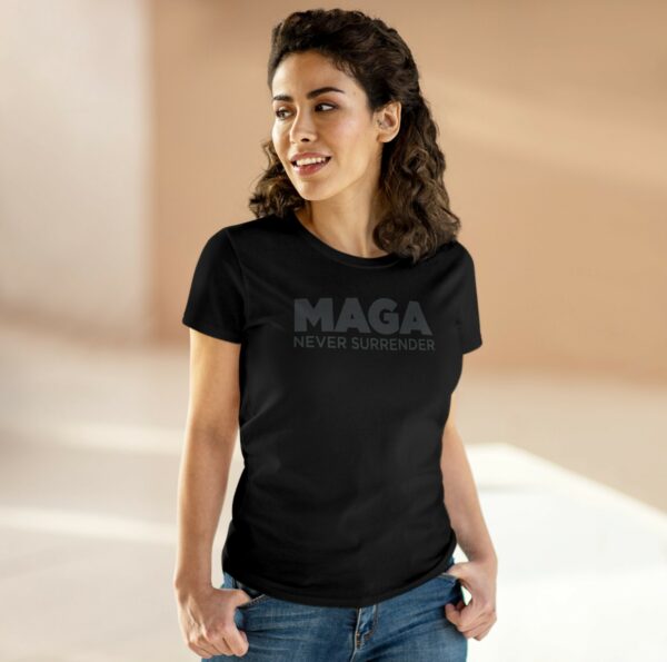 Trump MAGA Never Surrender Black Women's T-Shirts