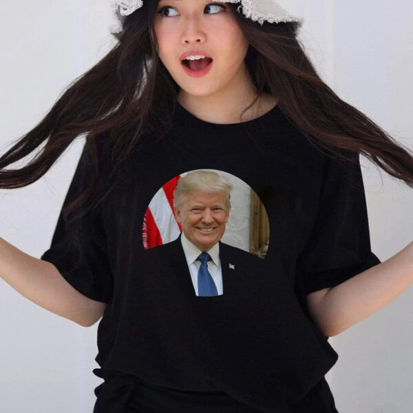 Trump 2024 Presidential Picture T-Shirt: Show Your Support in Style - Image 2