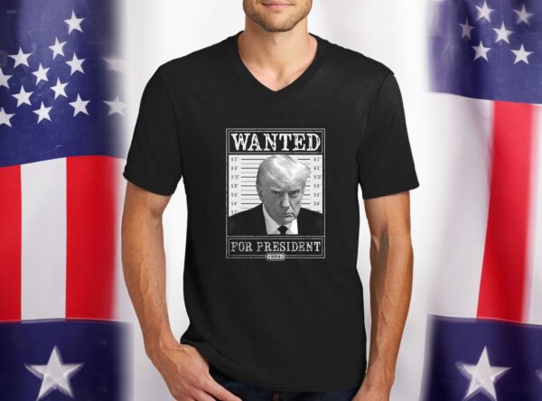 Trump 2024 Wanted: Unisex V-Neck T-Shirt for Patriots