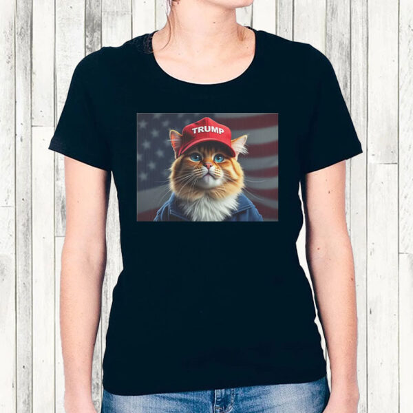 Cats stand with Trump T-Shirt