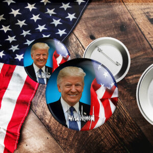 President Donald Trump Photo Pin Button2