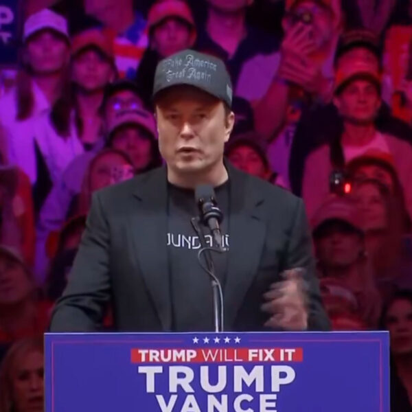 VOTE FOR TRUMP Gothic Maga Cap1