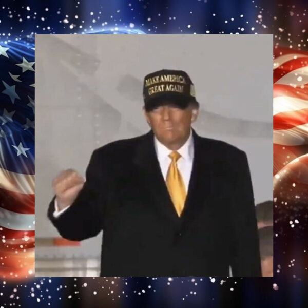 President Trump debuts the BLACK & GOLD MAGA HAT5