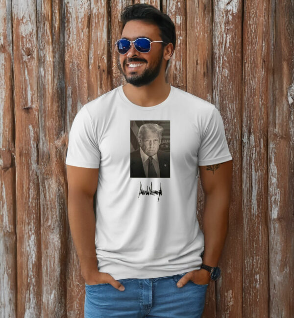 OFFICIAL INAUGURATION PORTRAIT FOR PRESIDENT DONALD J TRUMP T-SHIRT