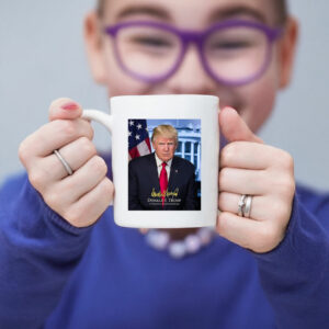 President Donald Trump Official Presidential Portrait With Signature Mug