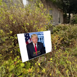 President Donald Trump Official Presidential Portrait With Signature Yard Sign